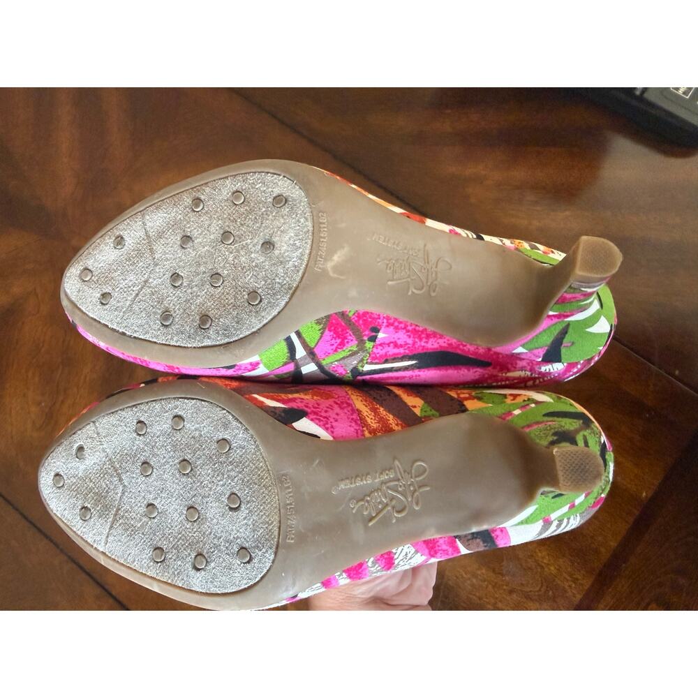 LifeStride Women Paris Pumps 7M Pink Green Tropical Floral Slip On Heels Comfort - Picture 15 of 16